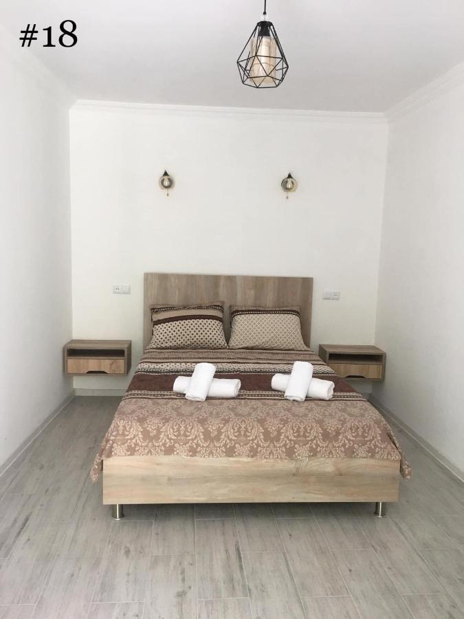 Rezo'S House Hotel Kvariati Luaran gambar