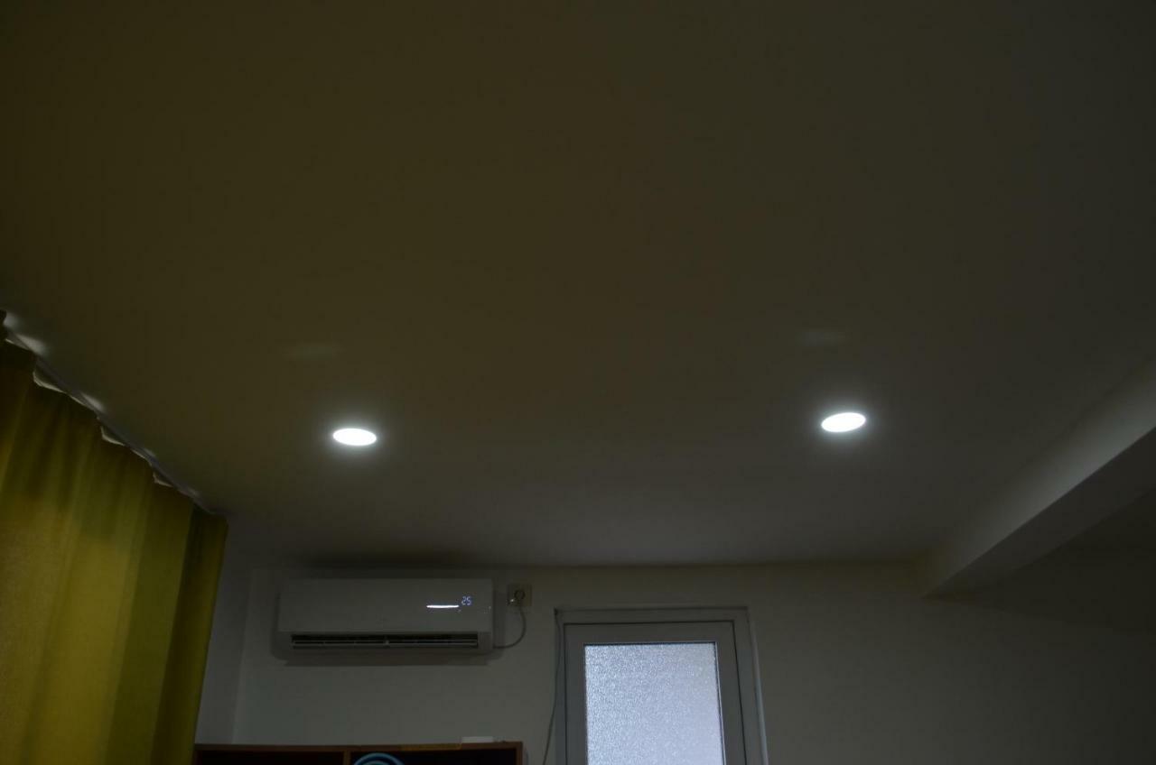 Rezo'S House Hotel Kvariati Luaran gambar